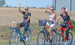 II Rodzinny Piknik Rowerowy. Pożegnanie lata na sportowo [foto]