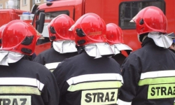 Podłożenie ładunku wybuchowego, pożary i kolizje [raport średzkich strażaków]