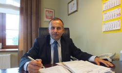 Z wójtem gminy Miękinia o remontach dróg, budowie żłobka czy OZE