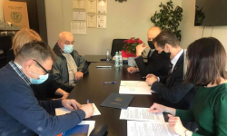 Gmina Malczyce - Pierwsze umowy dotacji na działania rewitalizacyjne podpisane