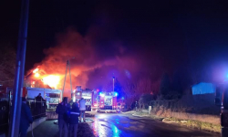 Płonie dom jednorodzinny w Malczycach. Są poszkodowane osoby