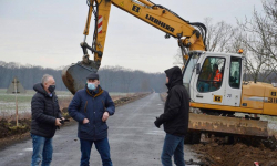 Trwają prace remontowe na drodze relacji Prężyce-Lenartowice-Księginice w gminie Miękinia
