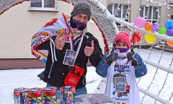 Kiermasz ciast i przejażdżka maluchem - tak było w Kostomłotach w przeddzień WOŚP