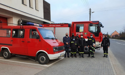 Strażacy z Udanina mają nowy pojazd. Będą go wykorzystywać do przewozu seniorów do punktów szczepień