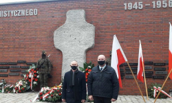 Przedstawiciele Powiatu na wojewódzkich obchodach Narodowego Dnia Pamięci Żołnierzy Wyklętych