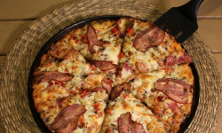 Pierwszy lokal gastronomiczny w Środzie Śląskiej otwiera się mimo rządowego zakazu