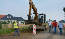 Trwa przebudowa drogi relacji Prężyce-Lenartowice-Księginice