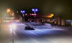 Nocne wyścigi po ulicach Środy Śląskiej. Straż Miejska zabezpieczyła nagrania i rozpoznała kierowcę