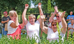 Piknik rodzinny pod znakiem rowerów i gotowania [Zdjęcia]