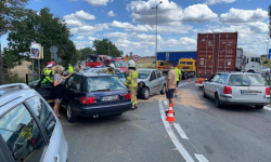Doszło do wypadku na zjeździe z A4 w Kostomłotach. Jedna osoba została poszkodowana [foto]