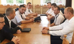 Spotkanie z Pawłem Hreniakiem w Malczycach. Temat? Nowe wozy strażackie dla OSP