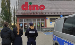 Za brak maseczki cały czas grozi mandat