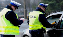 Pięciu kierowców prowadziło pojazd na "podwójnym gazie"