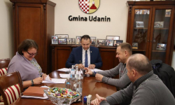 Umowa na przebudowę drogi gminnej Udanin - Pichorowice podpisana