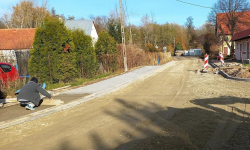 Trwa przebudowa drogi relacji Świdnica Polska - Sikorzyce