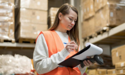 Magazynierzy, ceramicy i operatorzy. To najbardziej deficytowe zawody w powiecie średzkim