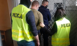 Średzcy policjanci zatrzymali 27-latka, który posiadał prawie 600 tabletek efedryny