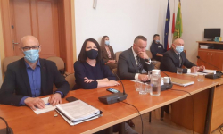 Radni powiatu średzkiego przyjęli rezolucję na znak solidarności z narodem ukraińskim