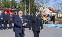 W Lutyni wręczono promesy na zakup nowych samochodów strażackich [Zdjęcia]