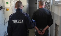 Prowadził samochód na podwójnym gazie. Kierowca został zatrzymany