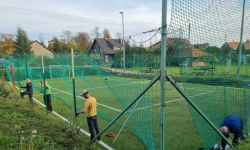 Mieszkańcy wzięli sprawy w swoje ręce. Z inicjatywy sołtysa odnowili boisko