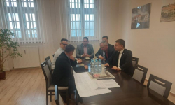 Spotkanie w sprawie przystosowania i otwarcia poczekalni dworca PKP w Środzie Śląskiej