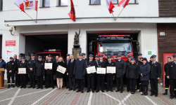 Uroczyste wręczenie promes dla 7 jednostek Ochotniczych Straży Pożarnych