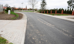 Ku końcowi zmierza powiatowo-gminna inwestycja na drodze nr 2085D w miejscowości Osiek