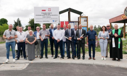 Droga powiatowa relacji Chomiąża - Jastrzębce oficjalnie oddana do użytku [Zdjęcia]