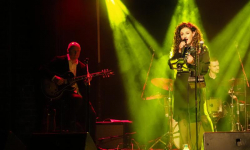  "Osiecka Jazzowo Trio" to muzyczny projekt, który usłyszymy w Kulturalnej Stodole w Lutyni