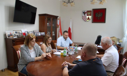 Umowa na przebudowę drogi relacji Udanin-Dźwigórz podpisana