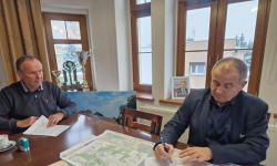 Nowy plac zabaw w Brzezince Średzkiej. Umowa podpisana