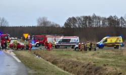 Dwie osoby poszkodowane. Na miejscu interweniował helikopter LPR