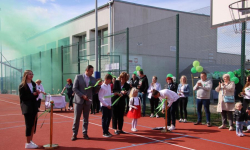 Uroczyste otwarcie boiska wielofunkcyjnego przy szkole podstawowej w Ujeździe Górnym