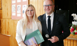 Uczniowie klas maturalnych zakończyli rok szkolny 2023/2024 