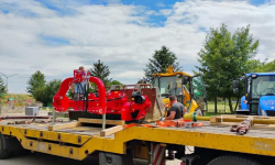 Nowy sprzęt do utrzymania zieleni w Gminie Udanin