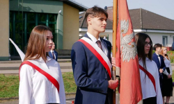 Powiatowe placówki oświatowe zakończyły rok szkolny [Zdjęcia]