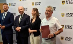 Remont świetlicy wiejskiej w Piotrowicach. Gmina Kostomłoty otrzymała na ten cel dofinansowanie