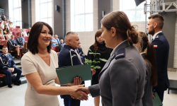 Święto Policji w PCeKA. Funkcjonariusze z awansami i wyróżnieniami