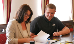 "Aktywni na Ziemi Średzkiej" umowy podpisane