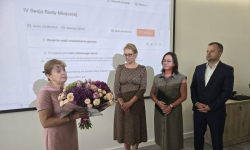 Pożegnanie wieloletniej dyrektor Zespołu Szkolno-Przedszkolnego w Pisarzowicach Iwony Żurek