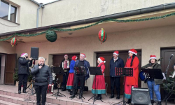 Kostomłocki Jarmark Mikołajkowy: Magia Świąt w Kostomłotach