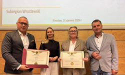 Dwie promesy dla Powiatu Średzkiego – inwestycje w rozwój i infrastrukturę