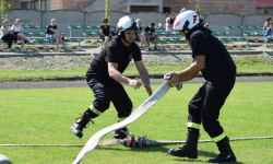 Gminne Zawody Strażackie w Rakoszycach: Rywalizacja, Integracja i Zwycięstwo OSP Cesarzowice II