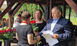 Dyplomy, kwiaty i uznanie. Zakończenie roku Miękińskiego Uniwersytetu Trzeciego Wieku