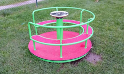 Aktywne place zabaw w Miękini i Lutyni