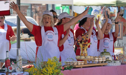 Jesienny Turniej Kół Gospodyń Wiejskich w Miękini – zabawa, konkursy i pchli targ