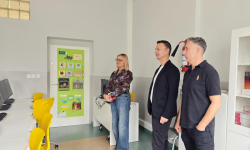 W Szkole Podstawowej w Szczepanowie zakończono kompleksowy remont sali komputerowej