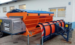 Nowy sprzęt do zimowego utrzymania dróg zakupiony przez ZUK Miękinia