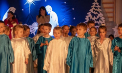 Bożonarodzeniowy kiermasz w Miękini przyciągnął tłumy